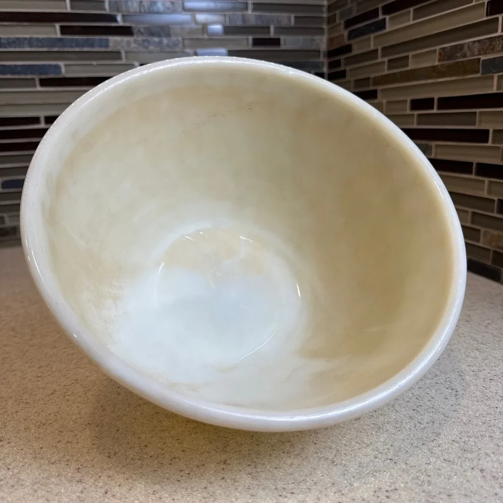 Vintage 1950s Fire-King Oven Ware Milk Glass Swirl Mixing Bowl Ivory 9